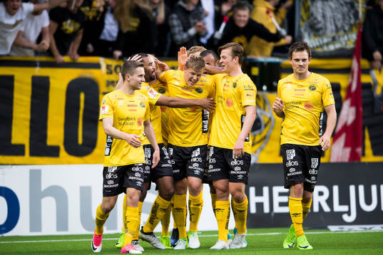 Elfsborgs Joakim Nilsson jublar