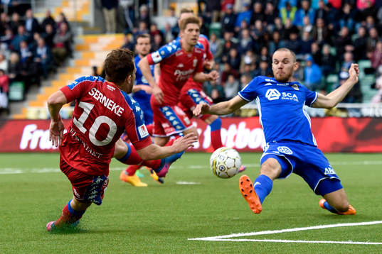 IFK Göteborgs Tobias Hysen gör 0-3 och Sundsvalls Marcus