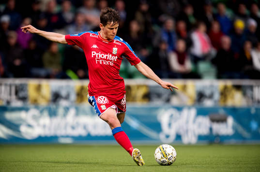IFK Göteborgs Mads Albaek skjuter in 0-4