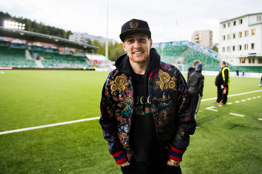 Emil Forsberg på plats på Idrottsparken