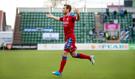 IFK Göteborgs Emil Salomonsson jublar
