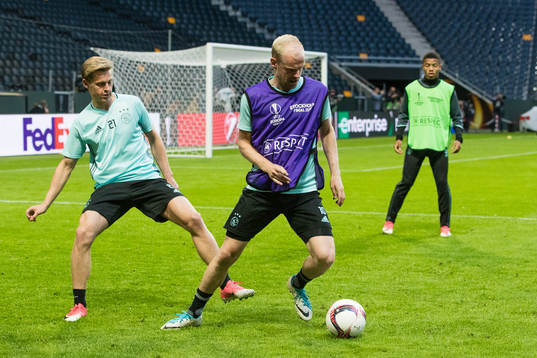 Ajax Frenkie de Jong och Davy Klaassen