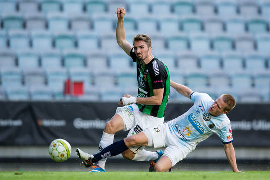 GAIS Dardan Rexhepi skjuter ett skott