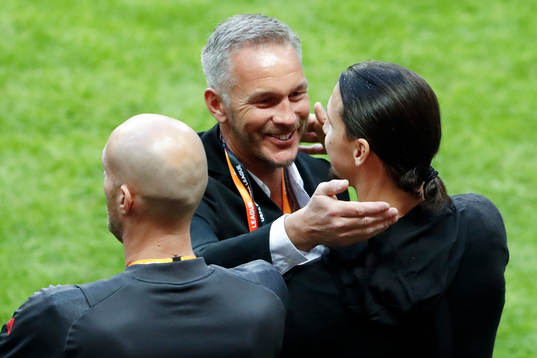 Patrik Andersson och Manchester Uniteds Zlatan Ibrahimovic
