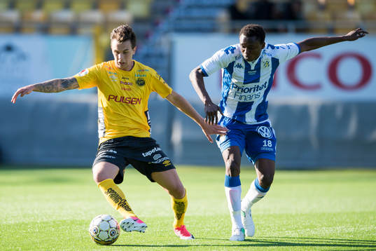 Elfsborgs Rasmus Rosenqvist och IFK Göteborgs Lawson Sabah