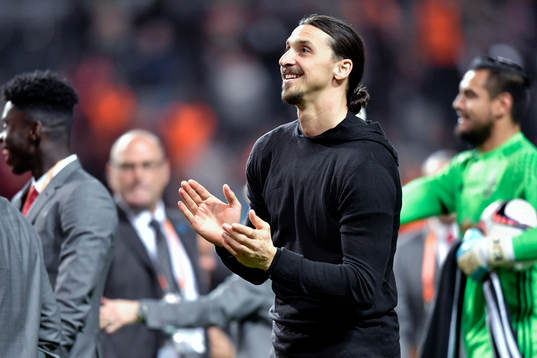 Manchester Uniteds Zlatan Ibrahimovic jublar