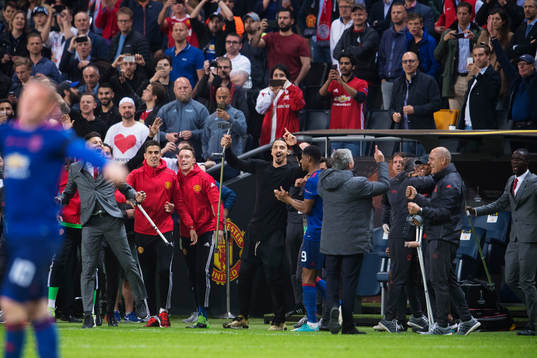 Manchester Uniteds Zlatan Ibrahimovic jublar