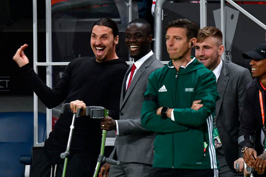 Manchester Uniteds Zlatan Ibrahimovic jublar vid