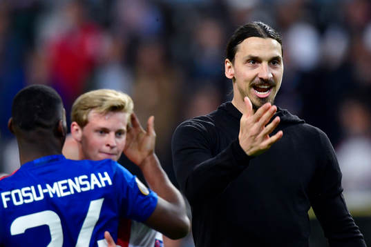Manchester Uniteds Zlatan Ibrahimovic jublar