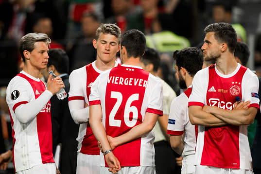 Ajax spelare deppar
