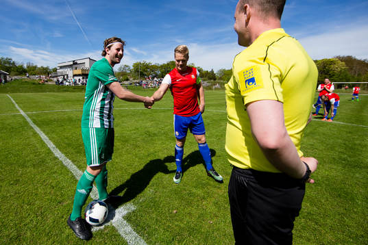 under fotbollsmatchen i Div 5 mellan Styrsö och Donsö