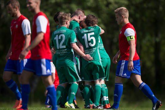 under fotbollsmatchen i Div 5 mellan Styrsö och Donsö