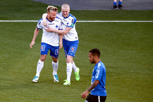 Norrköpings Nicklas Bärkroth och Karl Holmberg jublar