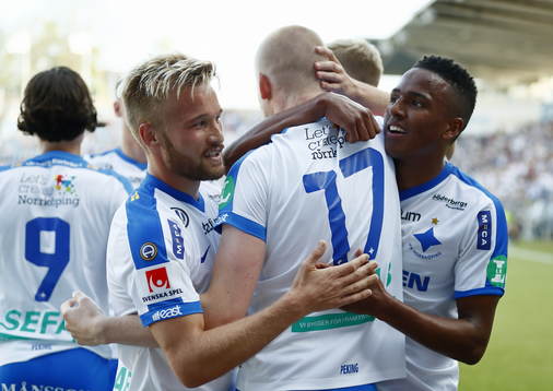 Norrköpings Kalle Holmberg jublar