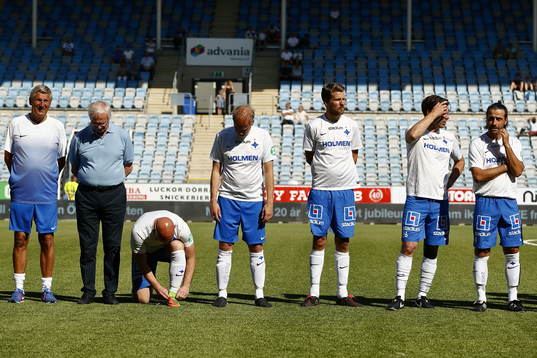 Jubileumsmatchen i fotboll mellan veteraner i Norrköping