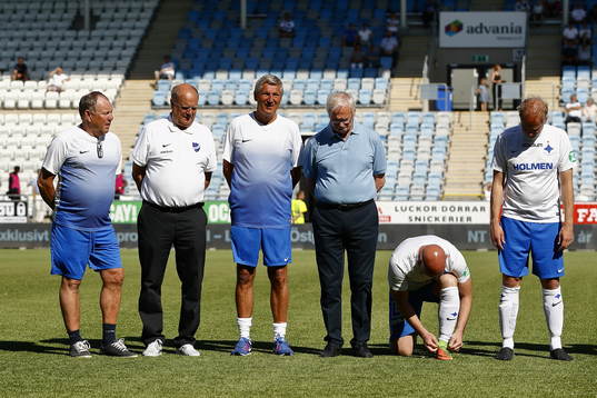 Jubileumsmatchen i fotboll mellan veteraner i Norrköping