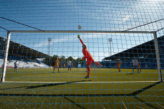 Jubileumsmatchen i fotboll mellan veteraner i Norrköping