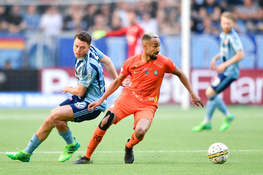 Djurgårdens Kerim Mrabti och AFC Eskilstunas Ferid Ali