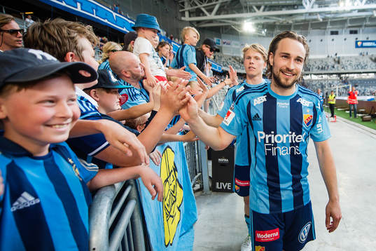 Djurgårdens Kevin Walker jublar