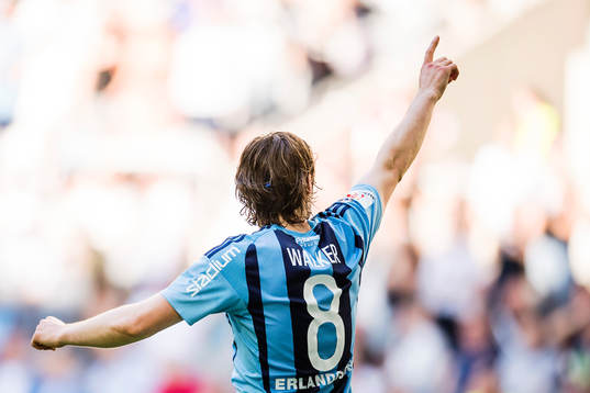 Djurgårdens Kevin Walker jublar