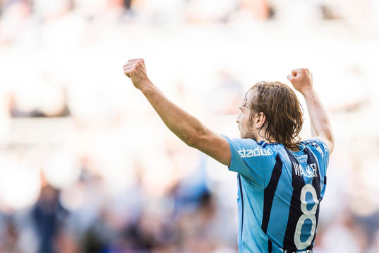 Djurgårdens Kevin Walker jublar