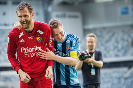 Djurgårdens målvakt Andreas Isaksson och Kim Källström