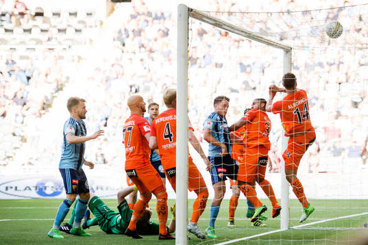 Djurgårdens Kerim Mrabti gör 3-1