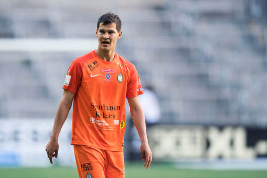 AFC Eskilstunas Mauricio Albornoz deppar