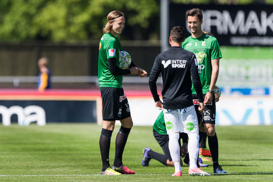 Varbergs Joakim Lindner och Peter Nyström pratar med