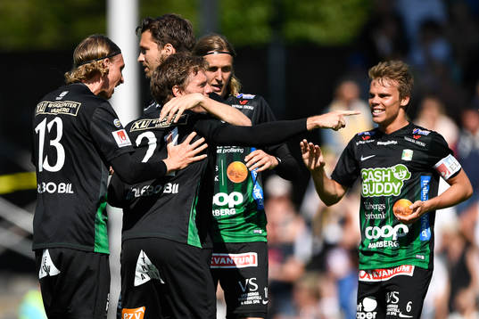 Varbergs Karl Söderström jublar