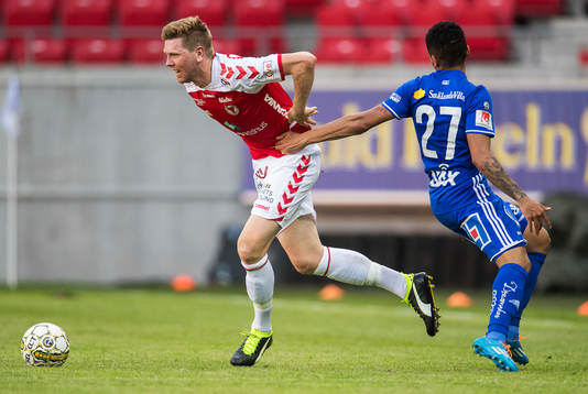 Kalmars David Elm och Sundsvalls Romain Gall