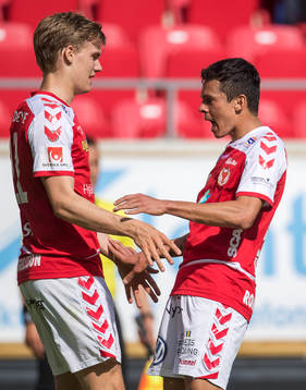 Kalmars Svante Ingelsson jublar