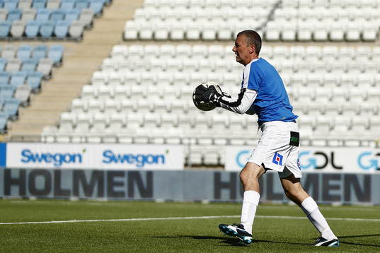 Jubileumsmatchen i fotboll mellan veteraner i Norrköping