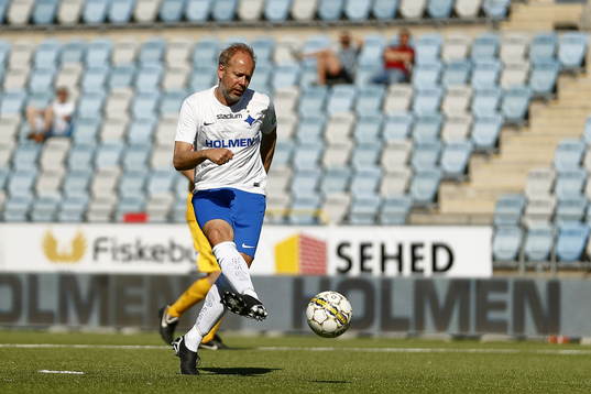 Jubileumsmatchen i fotboll mellan veteraner i Norrköping