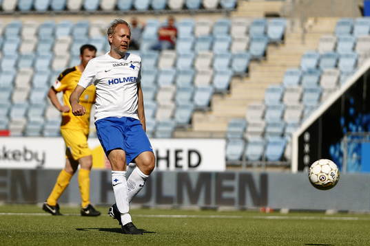 Jubileumsmatchen i fotboll mellan veteraner i Norrköping