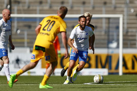 Jubileumsmatchen i fotboll mellan veteraner i Norrköping