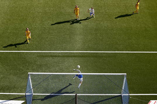 Jubileumsmatchen i fotboll mellan veteraner i Norrköping
