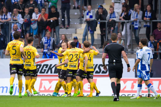 Elfsborgs spelare jublar