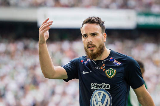 Jönköpings Dzenis Kozica manar på