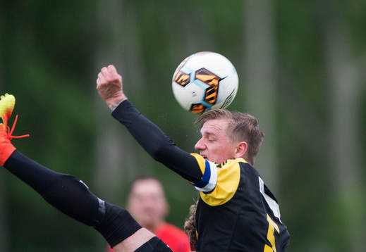 IFK Hässleholms Robin Svedberg-Roth i B-lagsmatchen mellan