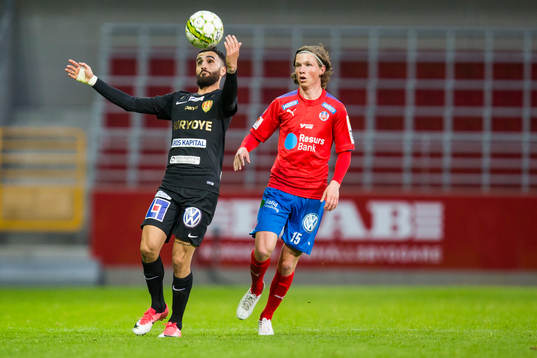 Syrianskas Charbel George och Helsingborgs Max Svensson