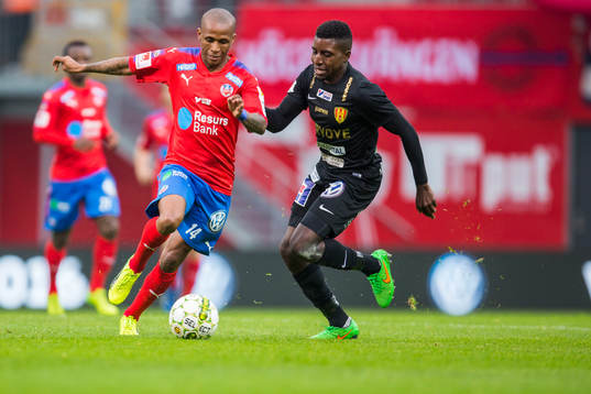 Helsingborgs Bradley Surprise Ralani och Syrianskas Samuel