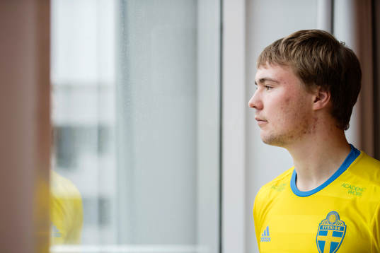 Simon Tibbling