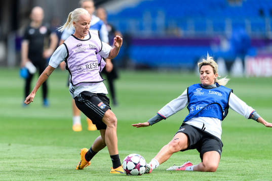 Bläddra bland fler bilder av Fotboll, Dam, Champions League, Lyon, Träning
