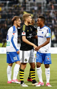 s Anton Salétros , Norrköpings Niclas Eliasson och AIK:s