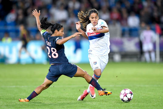 Paris Shirley Cruz Trana och Lyons Amel Majri