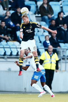 s Daniel Sundgren och Norrköpings Niclas Eliasson