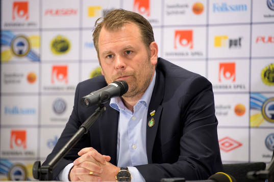 Häckens tränare Mikael Stahre