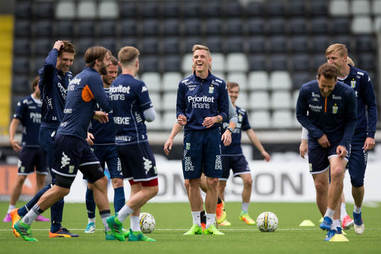 Bläddra bland fler bilder av Fotboll, Träning, IFK Göteborg