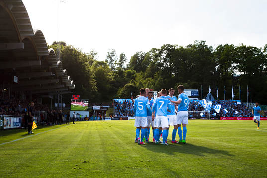 Malmö FFs spelare jublar